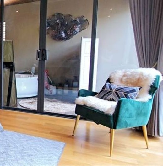 Lat Phrao Courtyard House 24